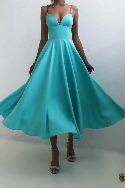 Valenzora | Elegant midi dress with spaghetti straps for special occasions