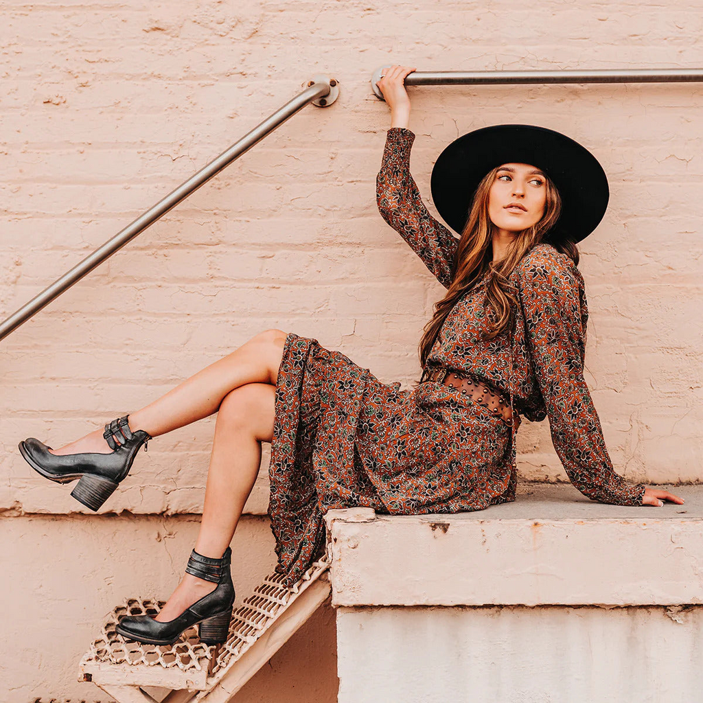 Valenzora | Leather ankle boots
