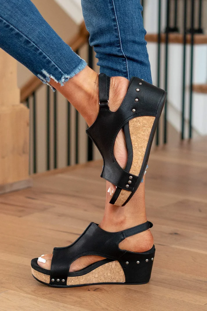 Valenzora | Trendy women's sandals with wedge heel and ergonomic footbed
