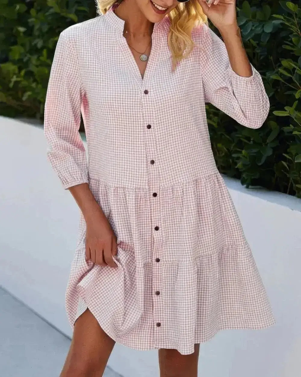 Valenzora | Elegant vest dress with button closure