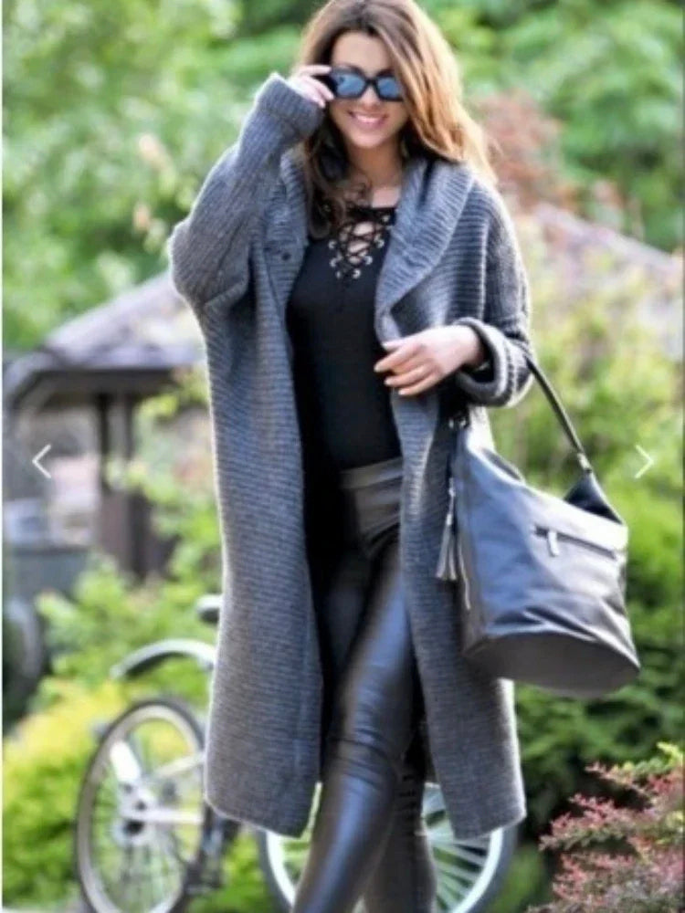 Valenzora | Elegant knee-length women's coat