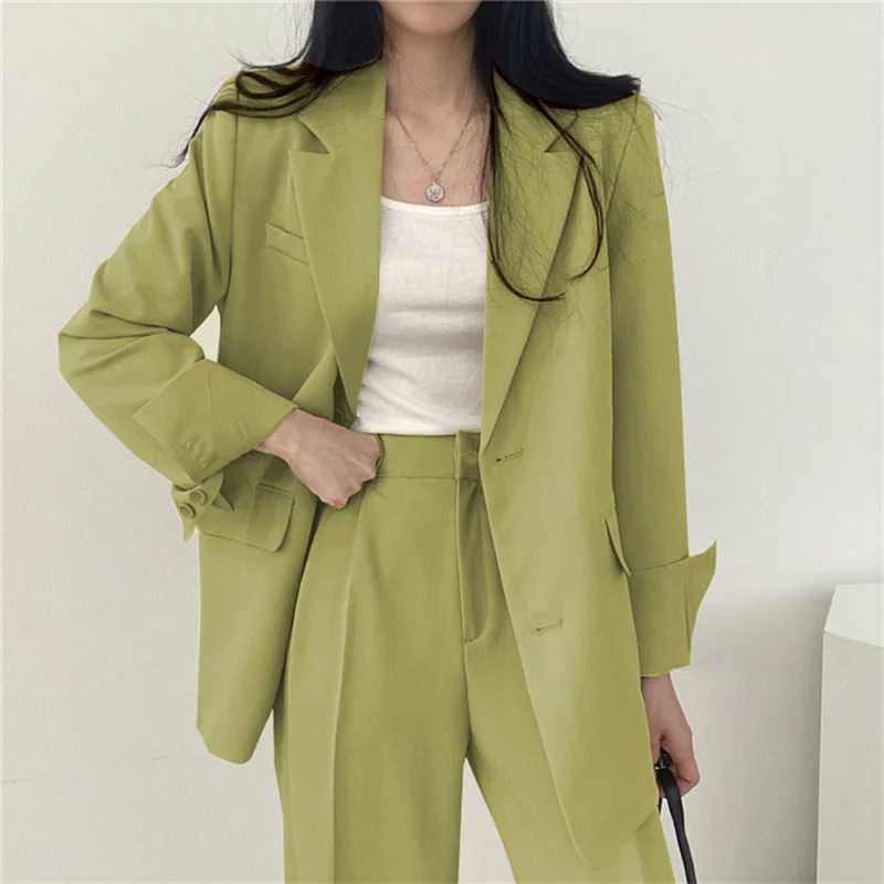 Valenzora | Long women's blazer with wide lapels and relaxed fit