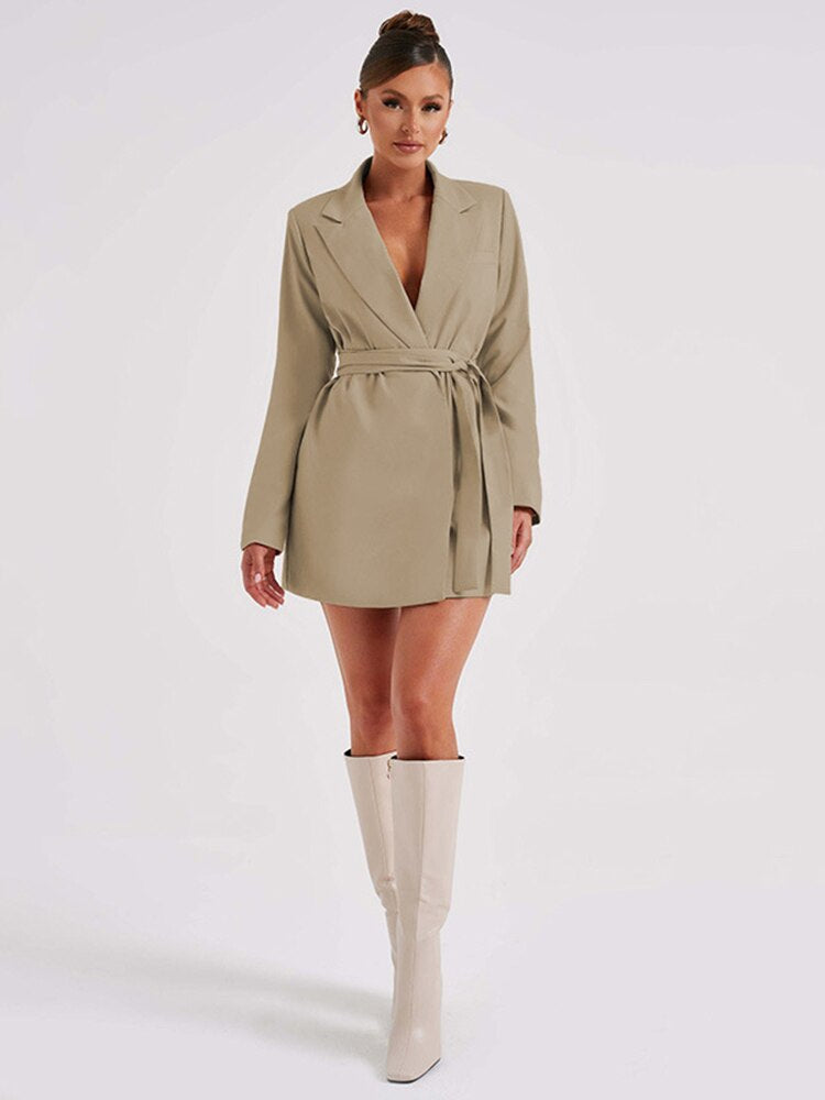 Valenzora | Schwarzes Blazer-Kleid mit V-Ausschnitt
