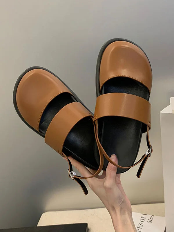Sandalen mit geteilter Zehe
