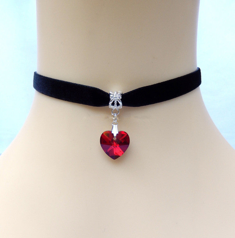 Valenzora | Nicechoker choker for women