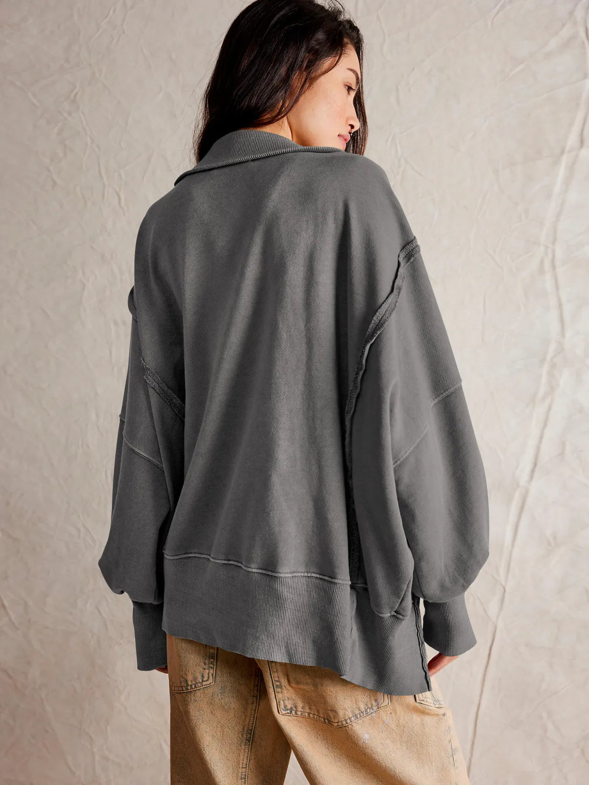 Valenzora - Casual sweatshirt with buttons and lamp sleeves