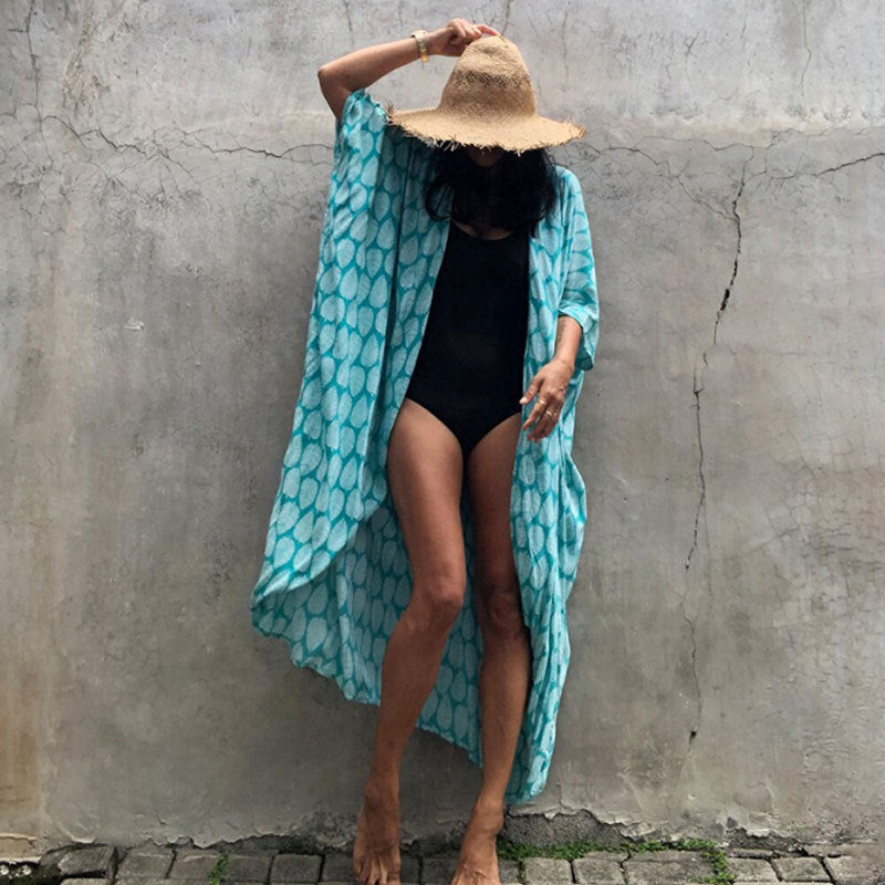Valenzora | Glamouröses Strandkleid mit Sonnenschutz als Überwurf