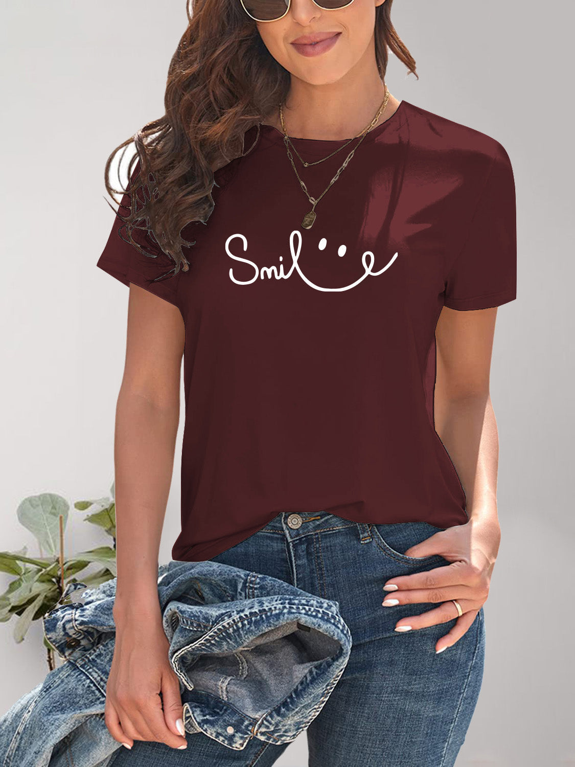 Valenzora | Smile Crew Neck Kurzarm-T-Shirt