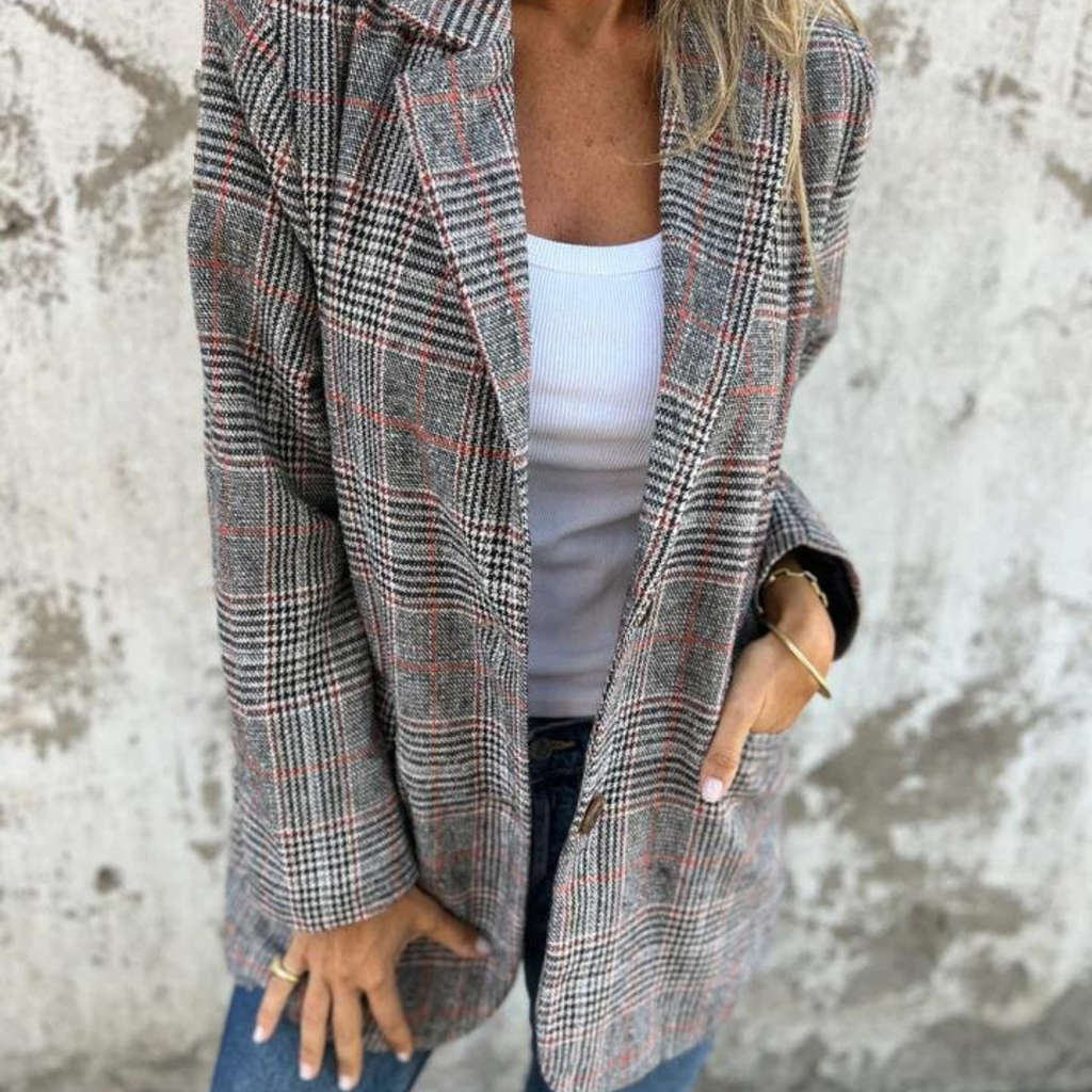 Valenzora | Checkered blazer in an oversized look