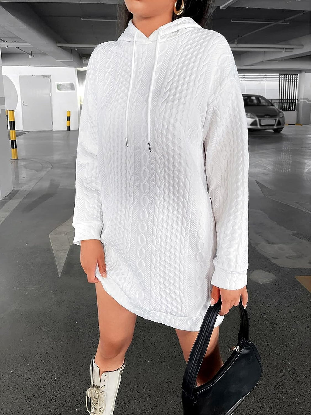 Valenzora | Stylish hoodies for everyday life and leisure