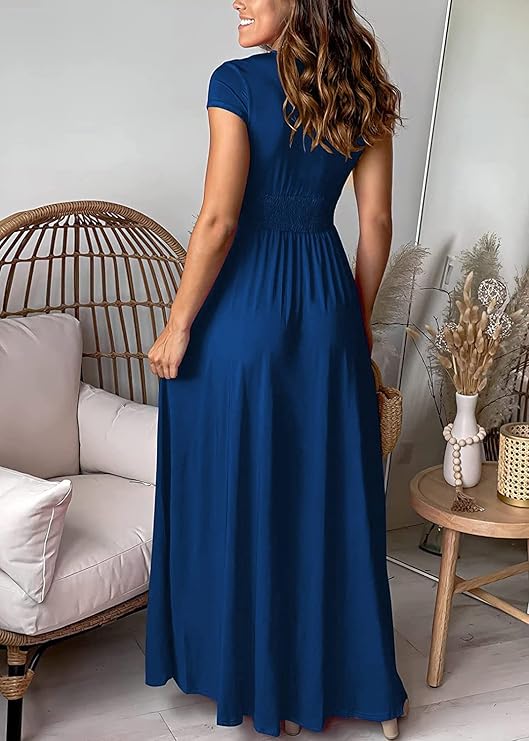 Elegant maxi dress with deep V-neck and high slit – evening and party dress