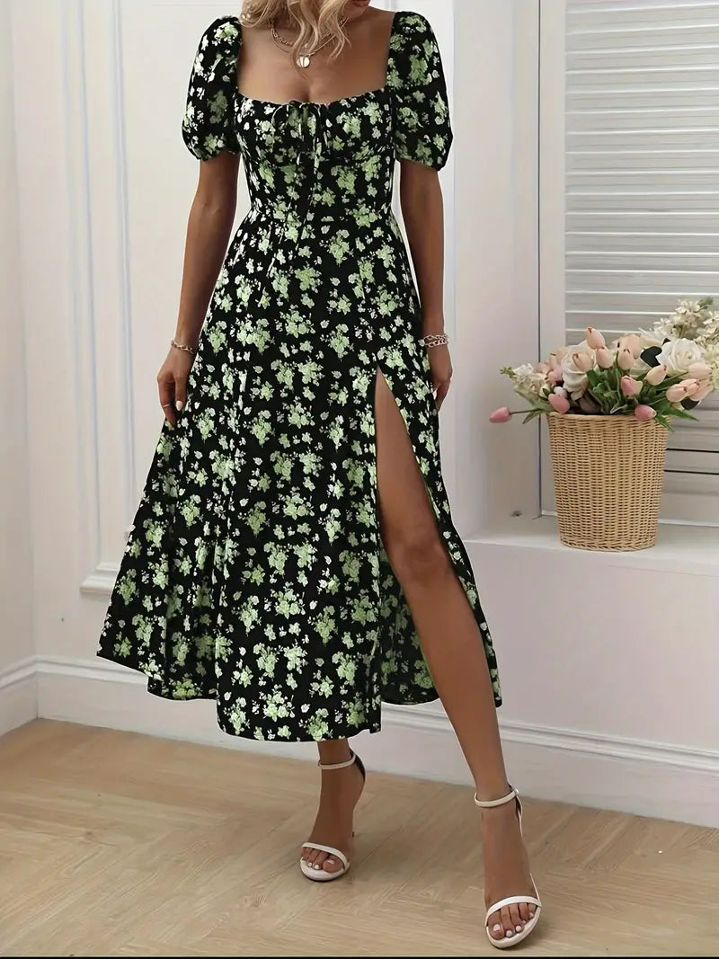 Valenzora | Chic dress with puff sleeves in an A-line style with floral print
