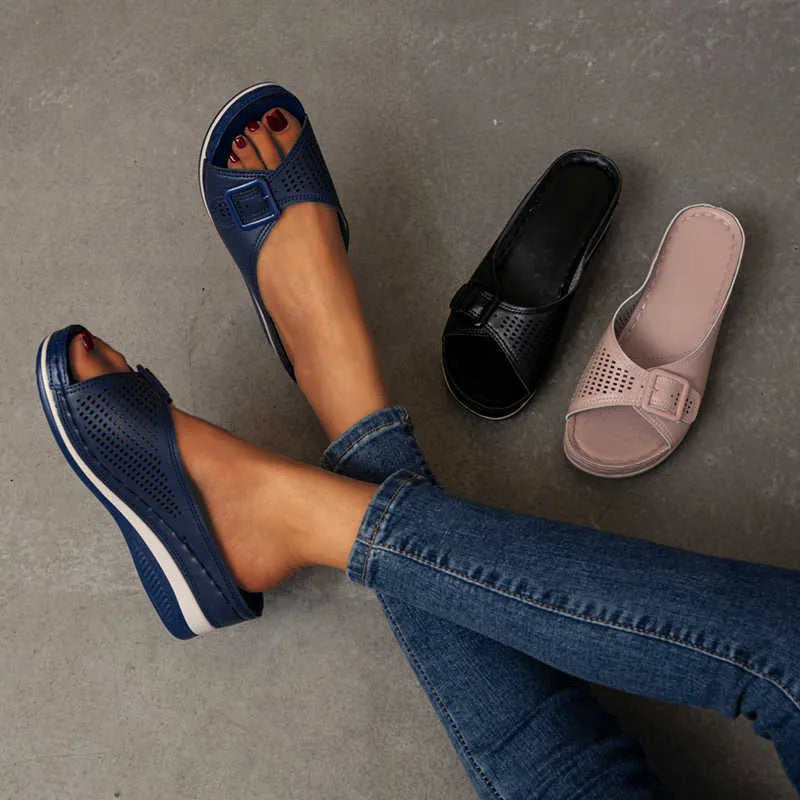 Valenzora | Orthopedic sandal with soft footbed