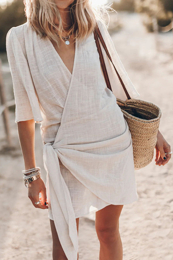 Valenzora | Charming wrap mini dress made of cotton linen