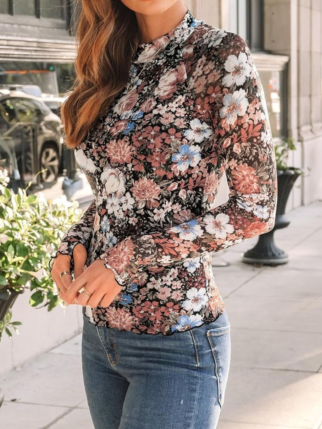 Valenzora | Lovelet Stand-up Collar Long-Sleeve Top