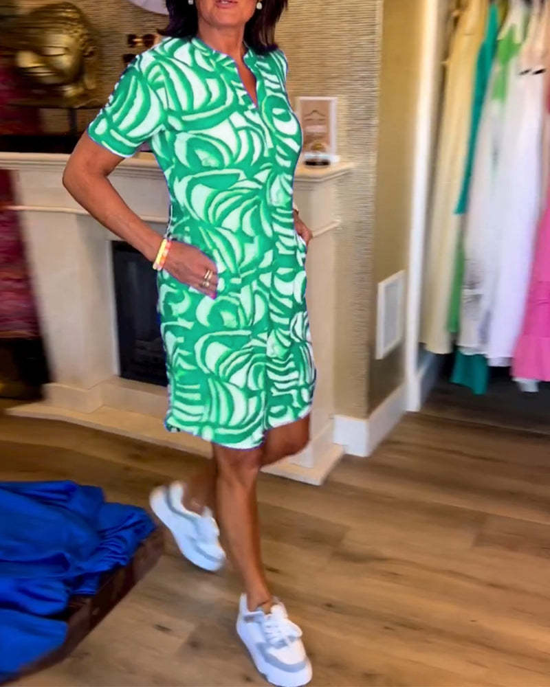 Valenzora | Short-sleeved women's dress with V-neck and print