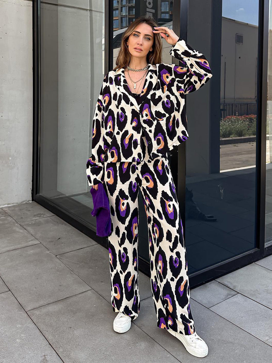 Valenzora leisure suit with short long sleeves and high waist, wide trousers