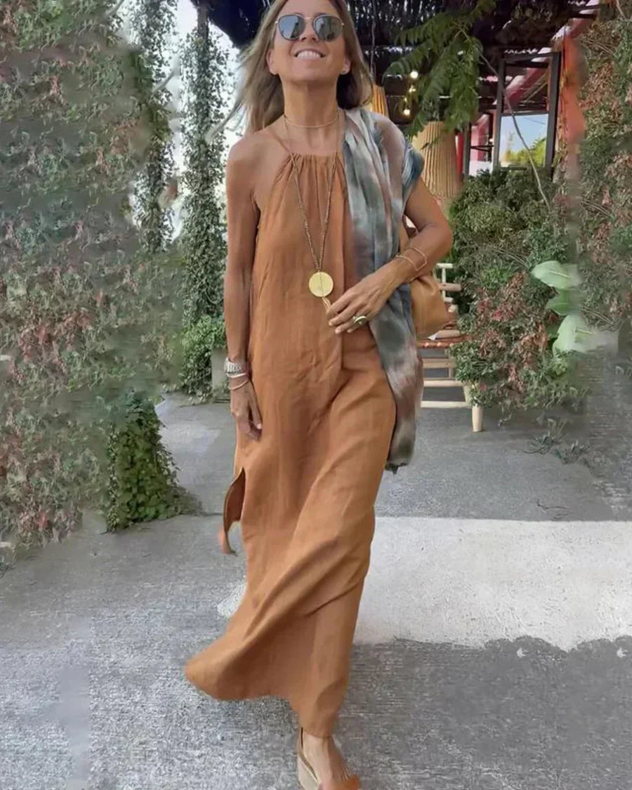 Valenzora | Leger's women's halterneck gown