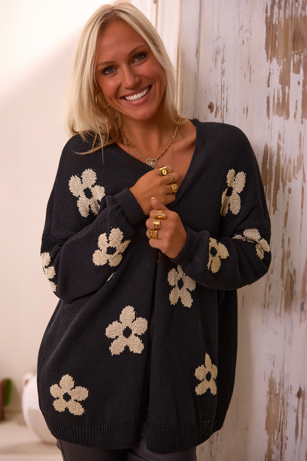 Valenzora | Strickjacke mit Blumenmuster für Damen