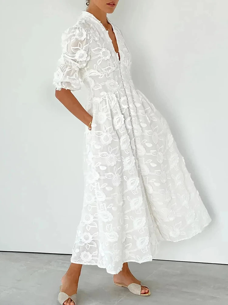Valenzora | Midikleid mit Stickerei – Elegante Damenmode für jeden Anlass