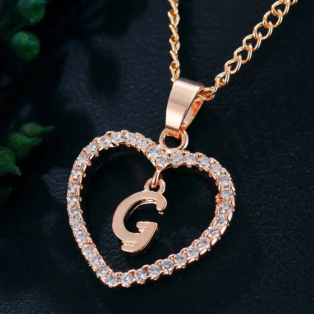 Valenzora | Buchstabe Zirkon Herz Halskette Anhänger Schmuck