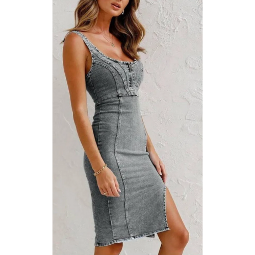 Valenzora | Denim dress with a fitted silhouette that ensures an elegant look