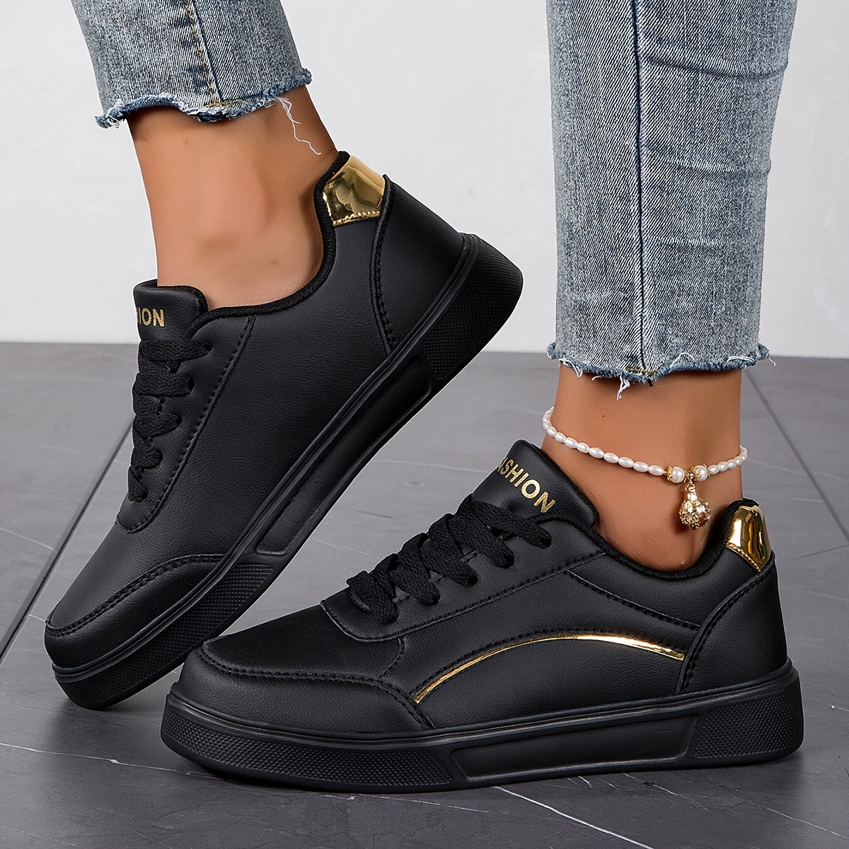 Valenzora | Einfarbige Damen-Sneaker mit weicher Sohle