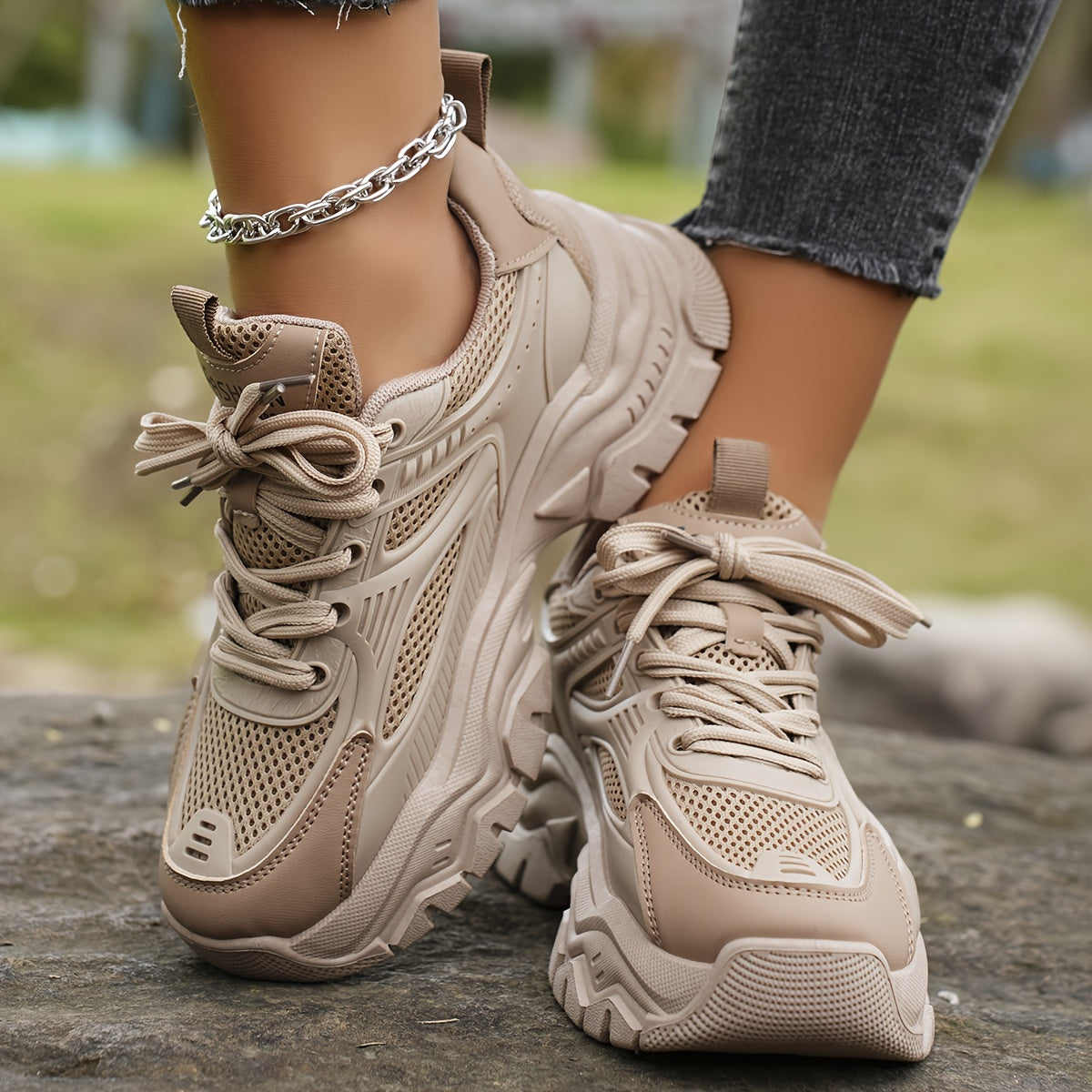 Valenzora | Platform sneakers with a modern look