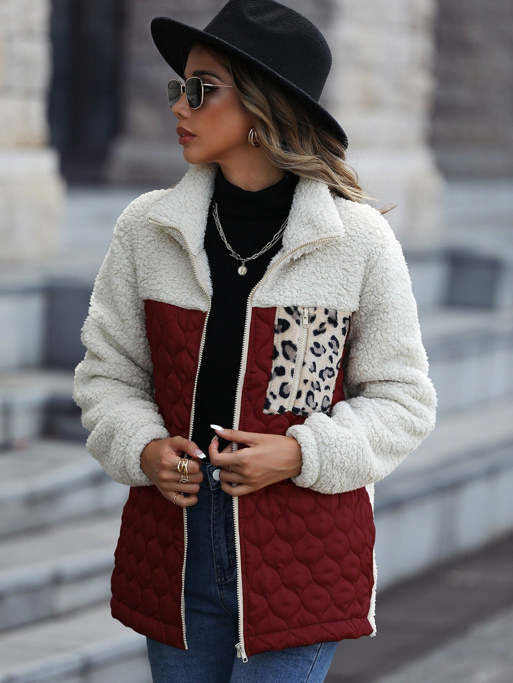 Valenzora | Fashionable Sherpa Coat with Printed Pocket