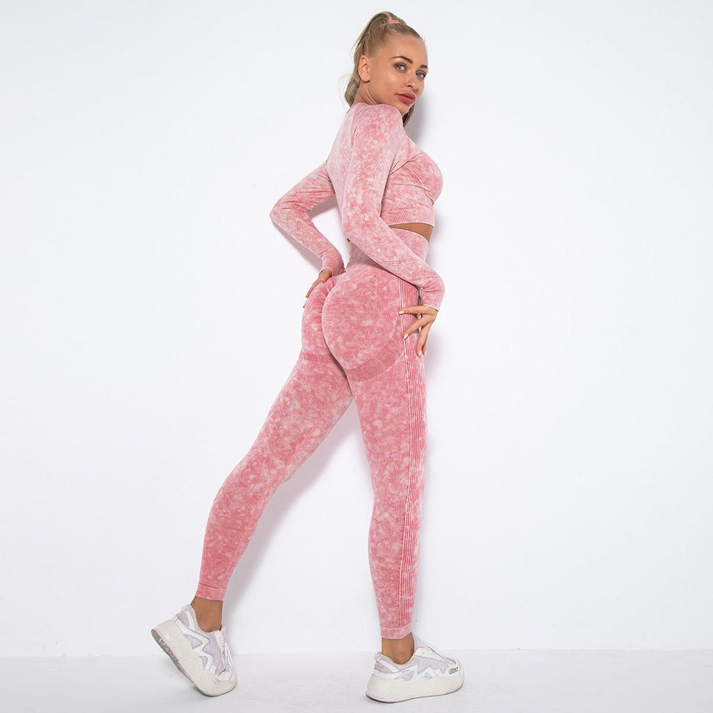 Valenzora | Sporty set with crop top and high-waisted leggings