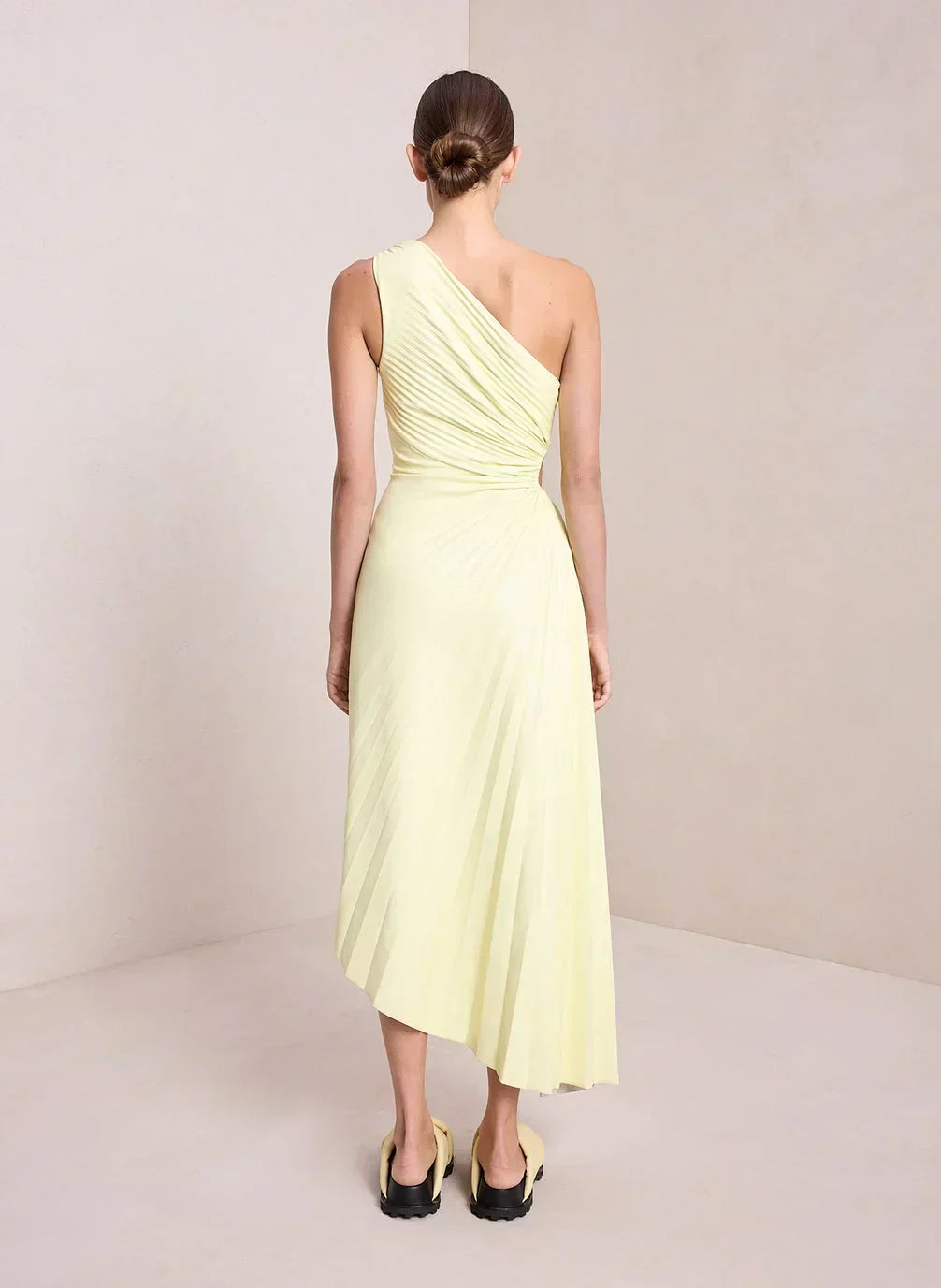 Valenzora | One Shoulder Maxi Dress