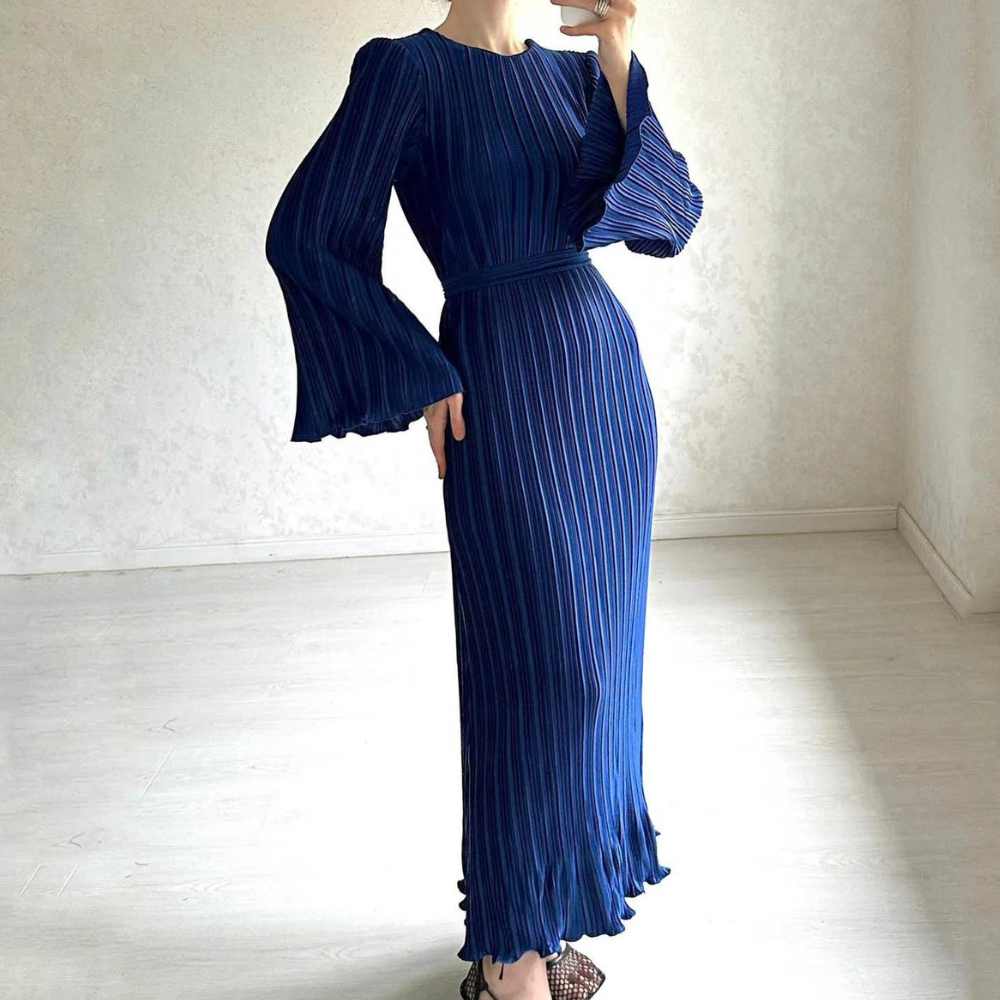 Valenzora | Sophisticated pleated maxi dress for women