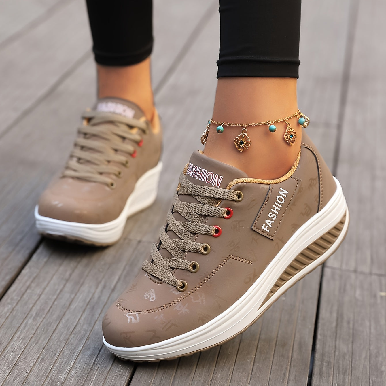 Stylische Damen-Sneaker