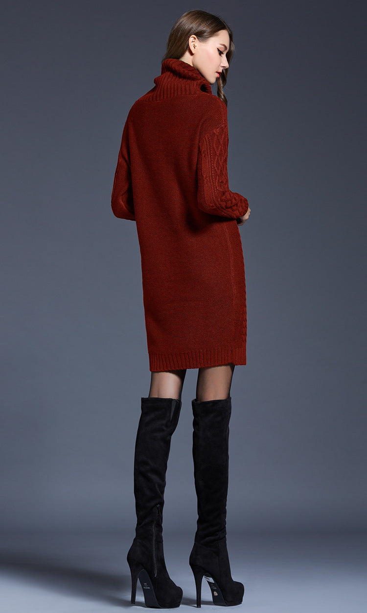 Valenzora | High-neck long knit dress