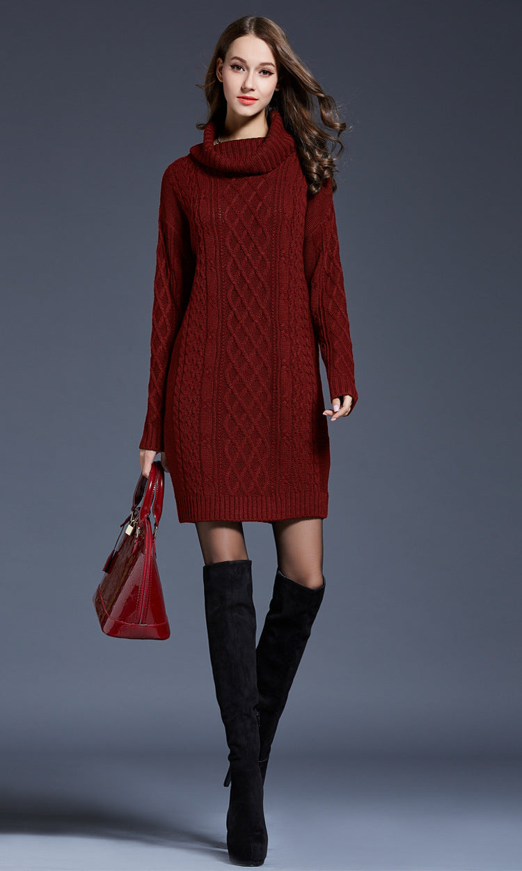 Valenzora | High-neck long knit dress