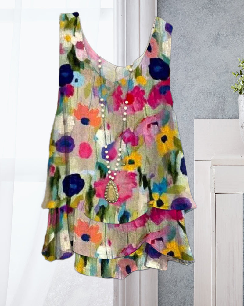 Valenzora | Layered sleeveless top with floral motif