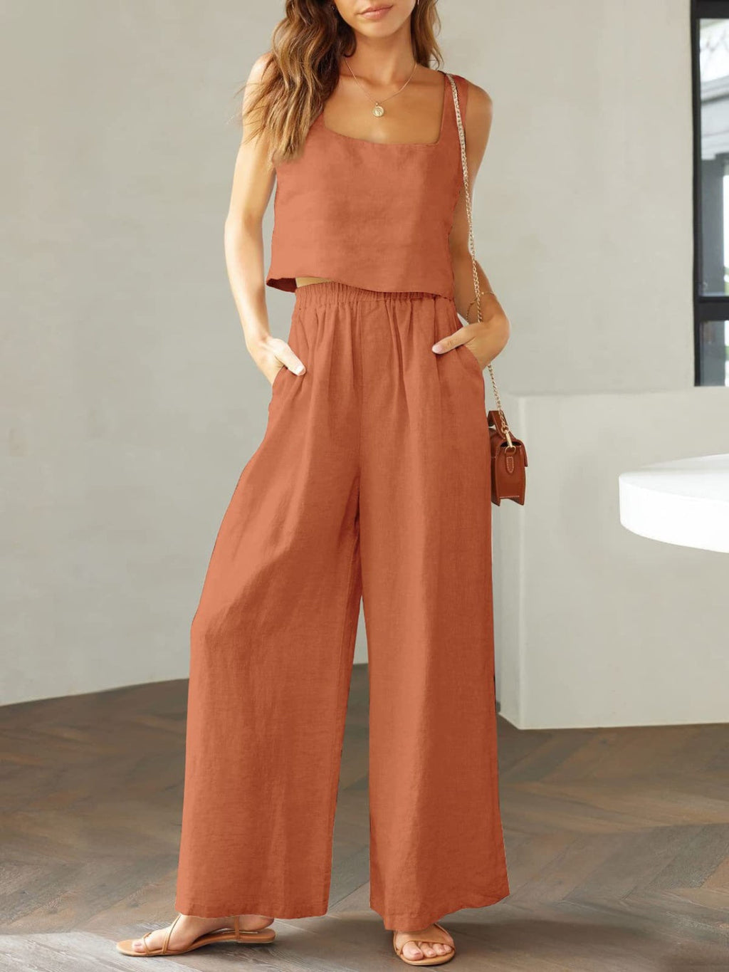 Valenzora | Wide Overall