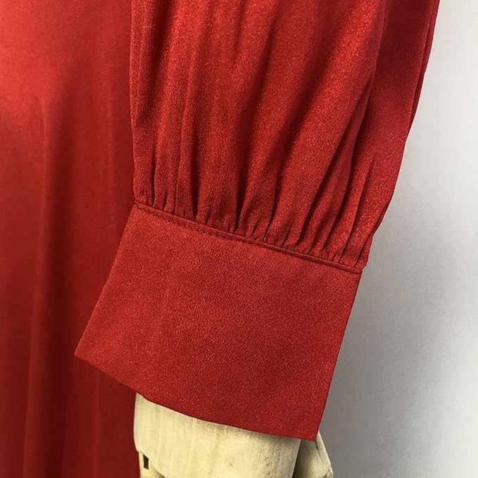 Valenzora | Elegant dress with long sleeves, V-neck, and a split long skirt