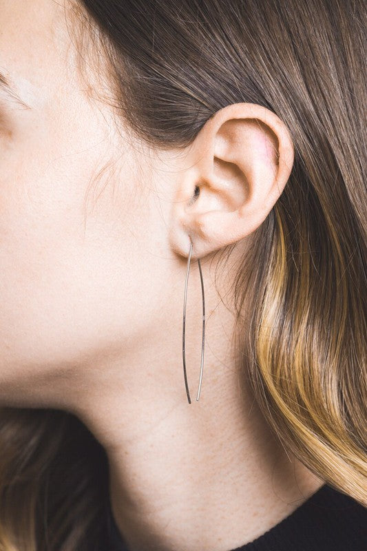 Valenzora | Arc Thread Earrings