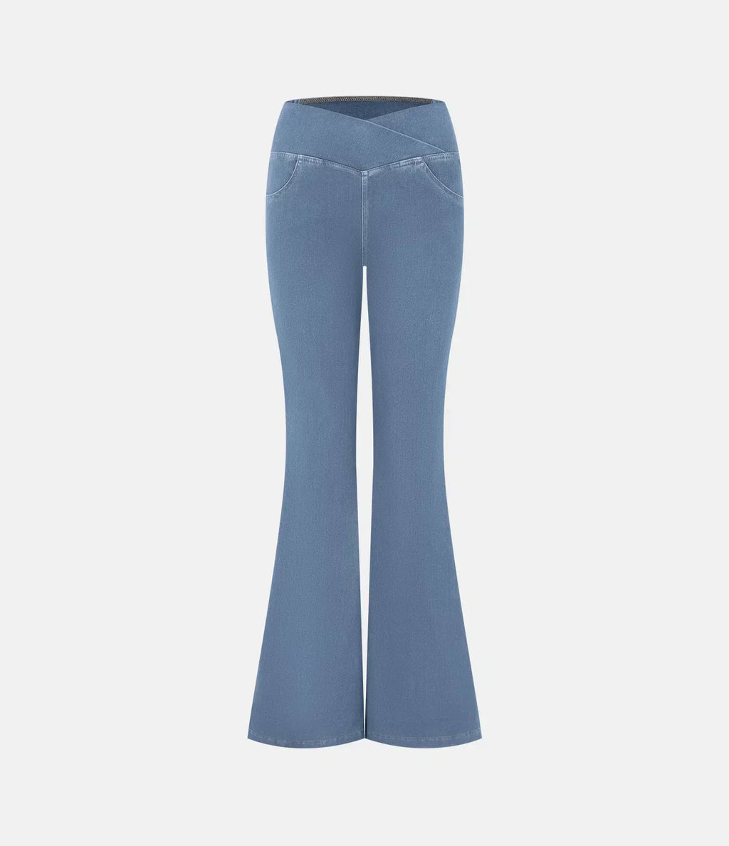 Crossover jeans with a high waist