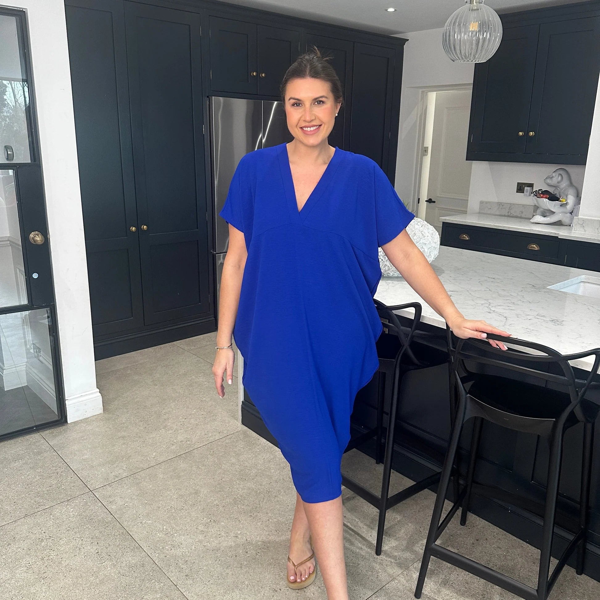 Kleid mit V-Ausschnitt | Unser Bestseller 2026