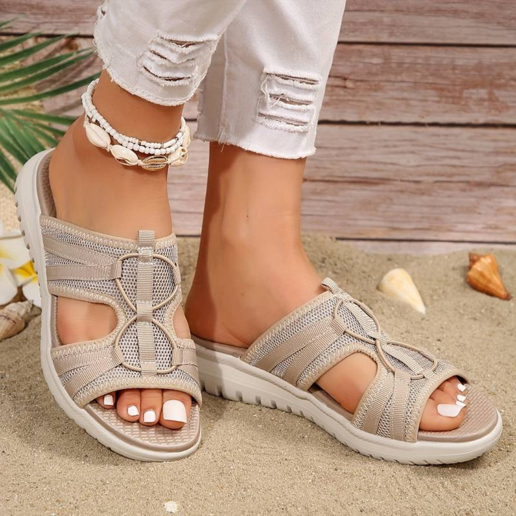 Steps | Stylish and Comfortable: Women's Slippers