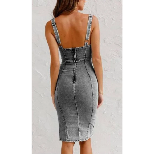 Valenzora | Denim dress with a fitted silhouette that ensures an elegant look