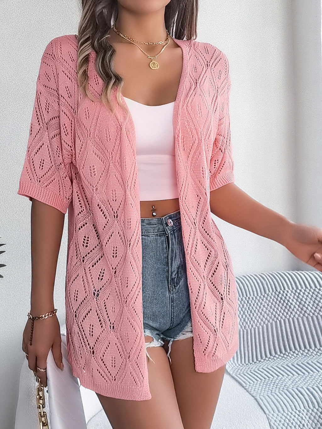 Valenzora | Offen geschnittene Strickjacke mit kurzen Ärmeln