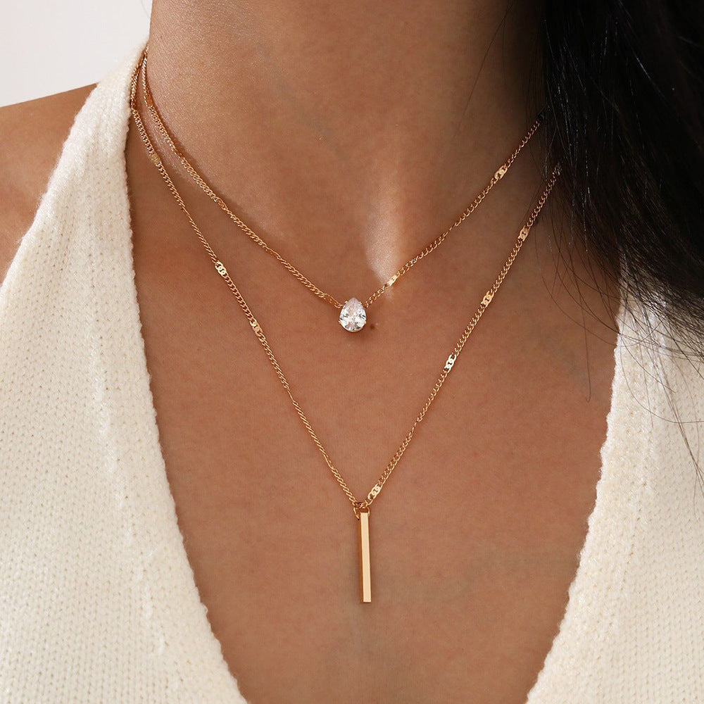 Valenzora | Necklace Glitter Gold Pendant Set Vintage Jewelry