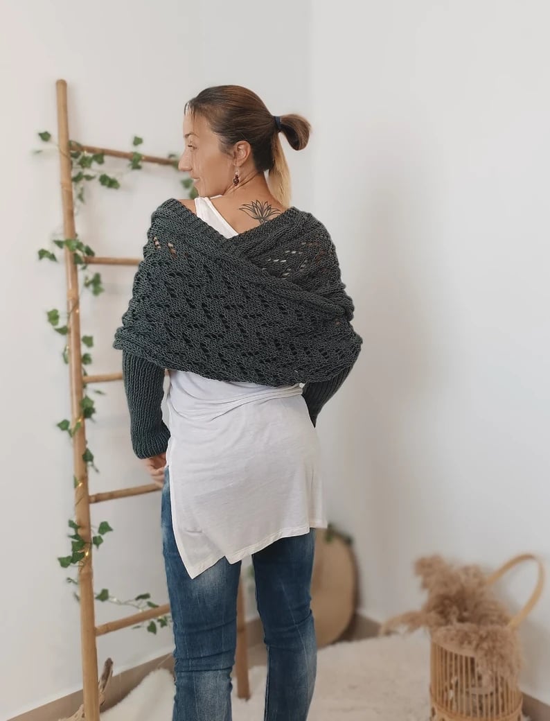 Valenzora | Scarf - elegant women's woven wrap