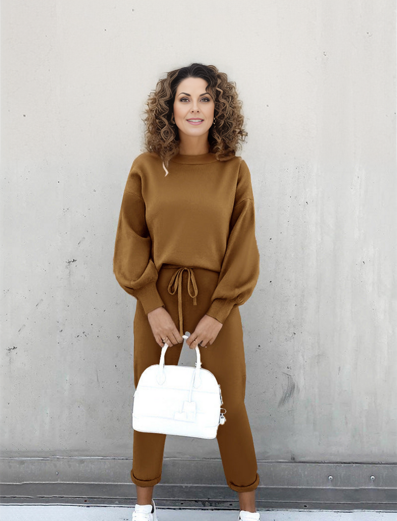 Valenzora Jogging Suit | Elegant Loungewear for Women