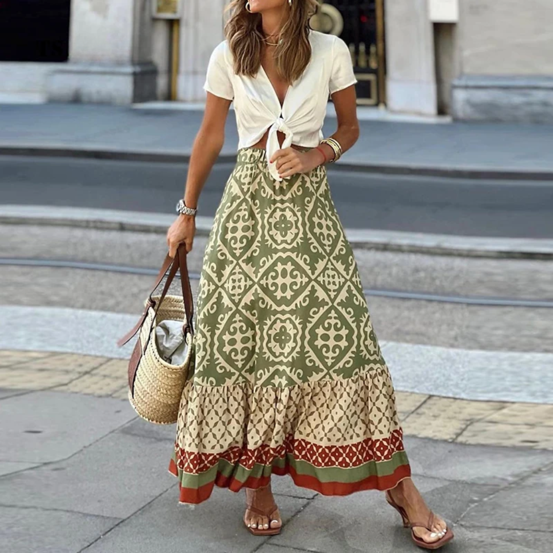 Valenzora | Trendy high-waisted skirt with geometric pattern