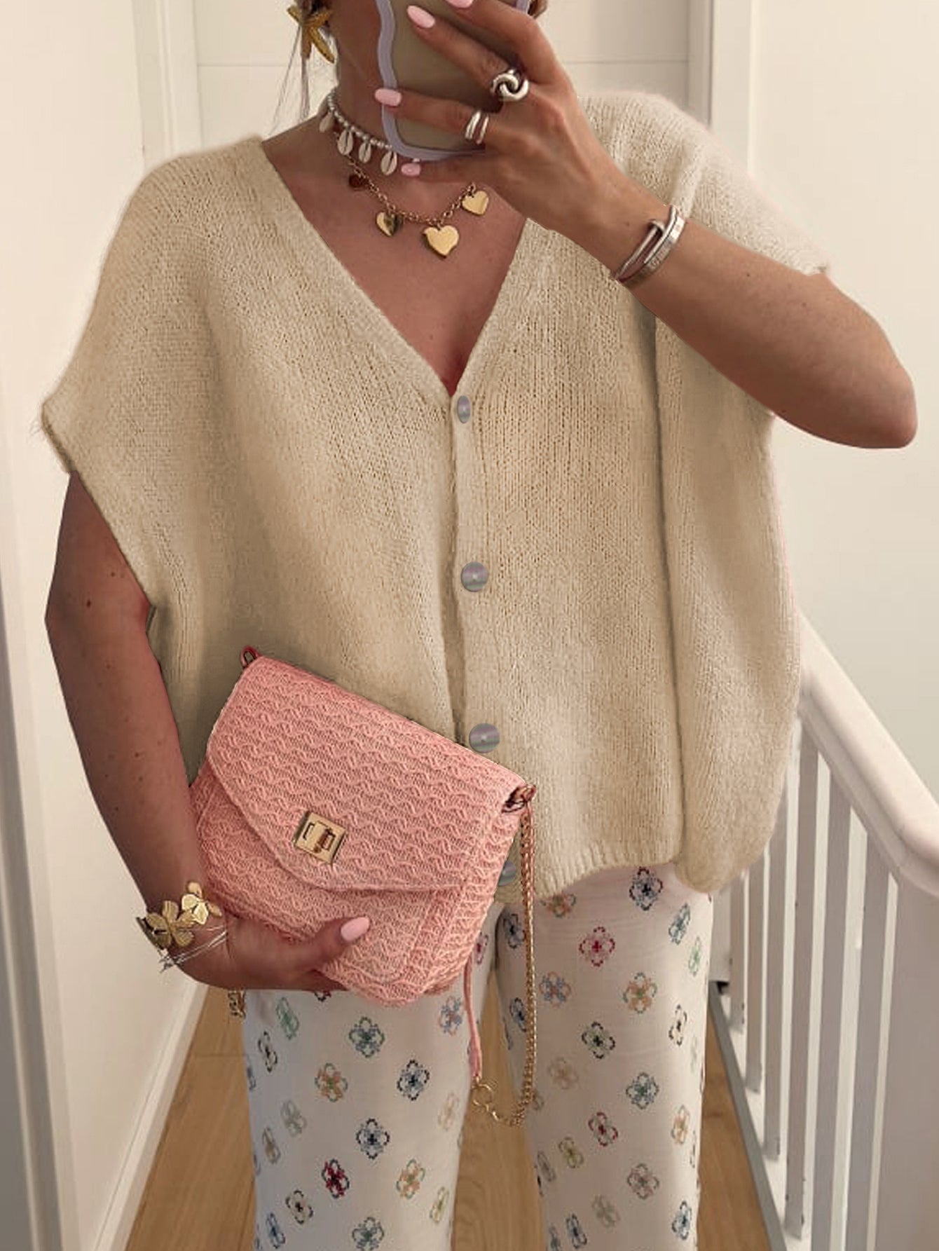 Valenzora | Kurzärmeliger Cardigan mit V-Ausschnitt