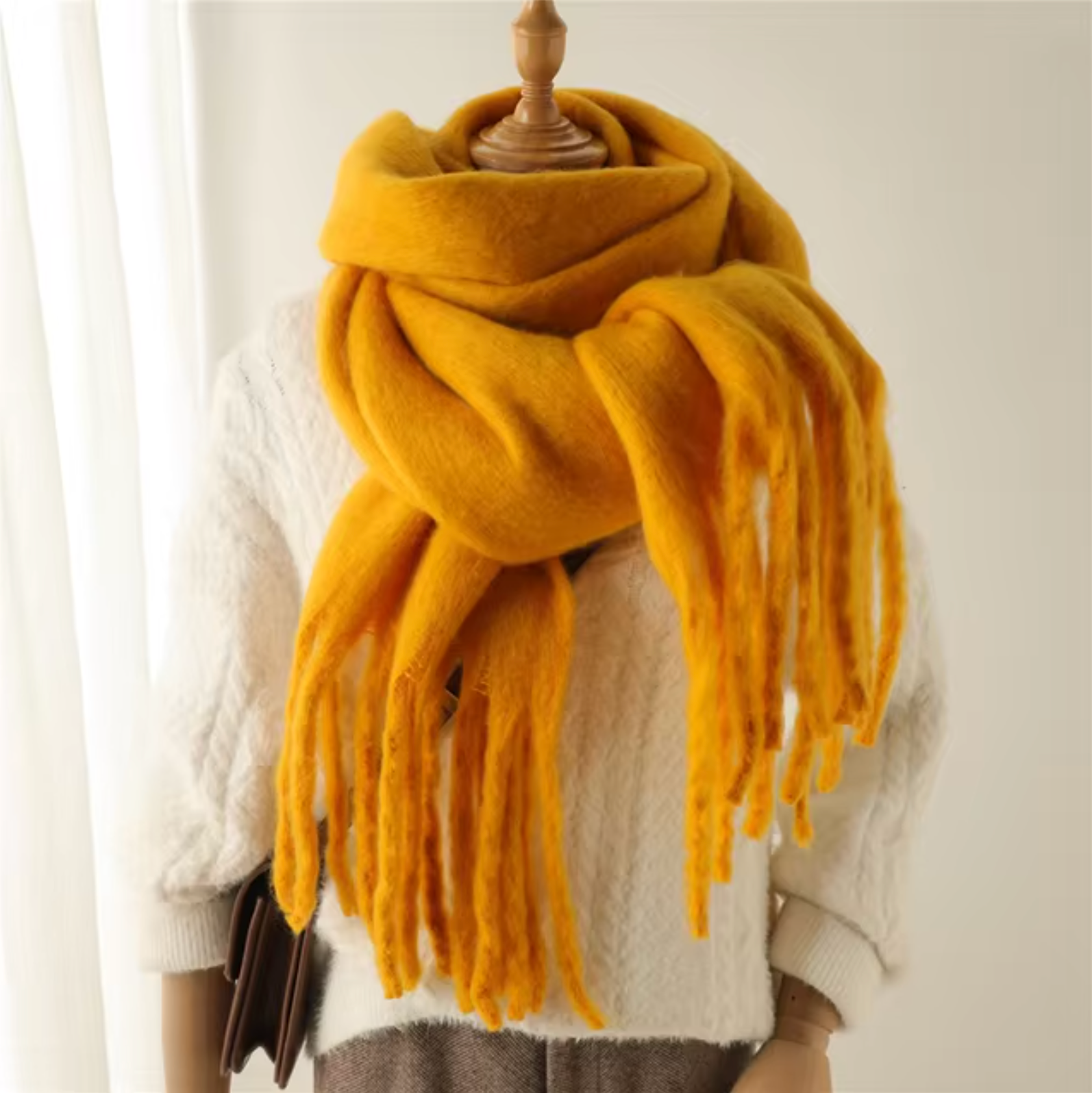 Valenzora | Cashmere winter scarf